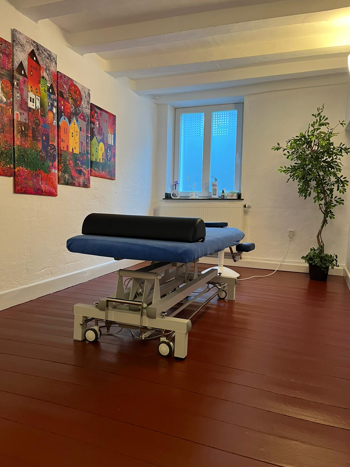 Behandlungsraum der Osteopathie-Praxis